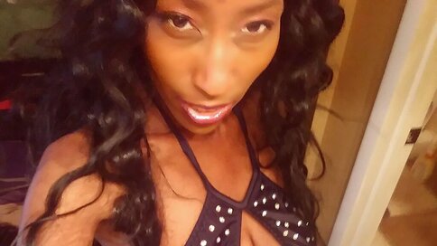 BustyBaddie Porn Vip Show