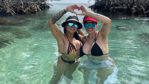 TatiandNatasha Porn Vip Show